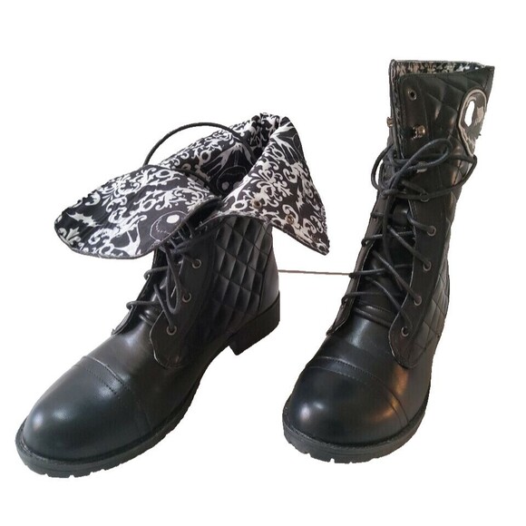 Nightmare Before Christmas Quilted Boots Lace Up Fold Down Women's Size W6 - Picture 4 of 7
